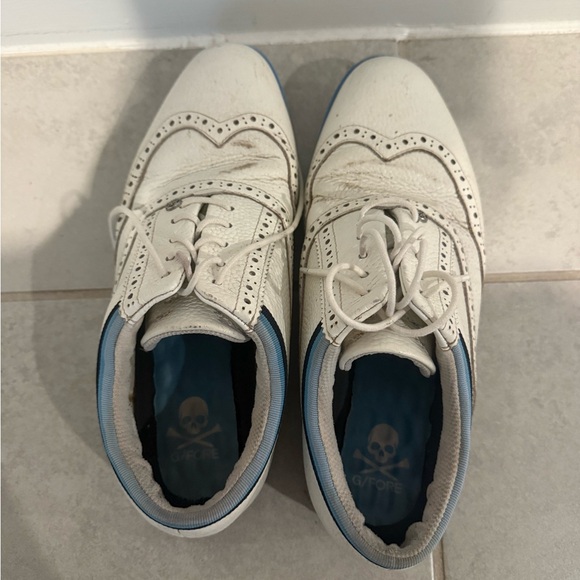 G/Fore Women's Grosgrain Brogue Gallivanter Golf Shoe: Snow/Tulum - Picture 3 of 8